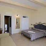 Residenza Casale San Francesco Free Parking Ξενοδοχείο με διαμερίσματα Tropea