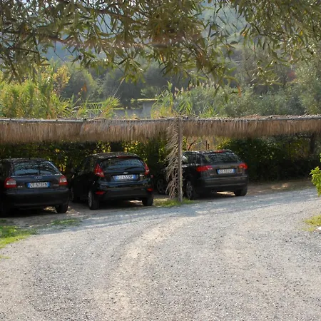 Residenza Casale San Francesco Free Parking