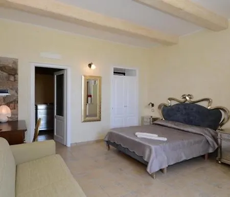 Residenza Casale San Francesco Free Parking Apartmanhotel Tropea
