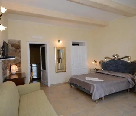 Residenza Casale San Francesco Free Parking 3*